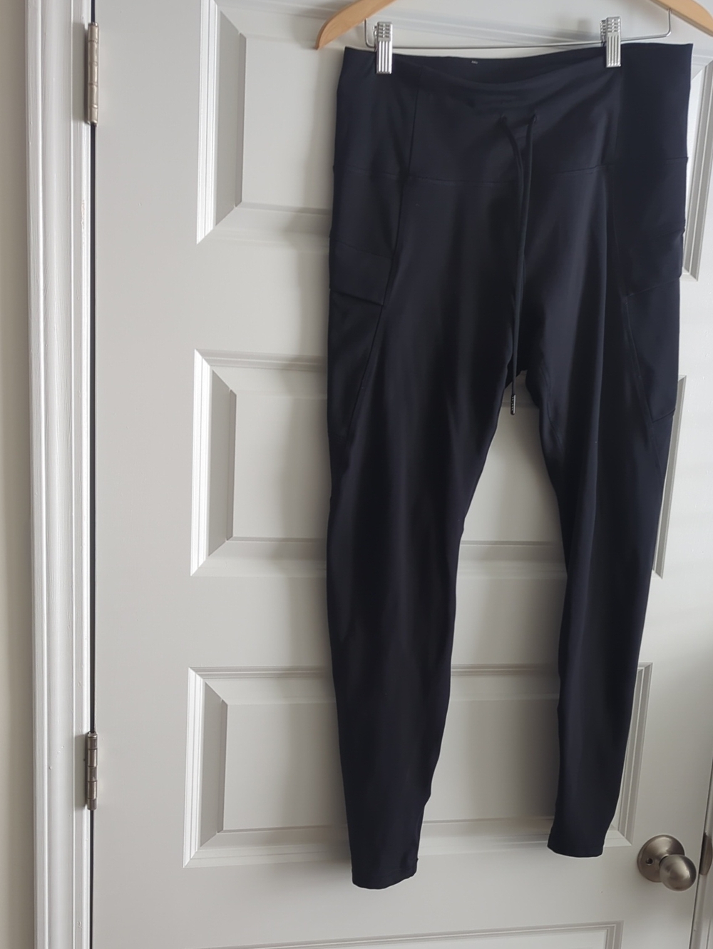 Spyder Black High-Waist Leggings with Side Pocketsm W 14-17 L38 NWOT